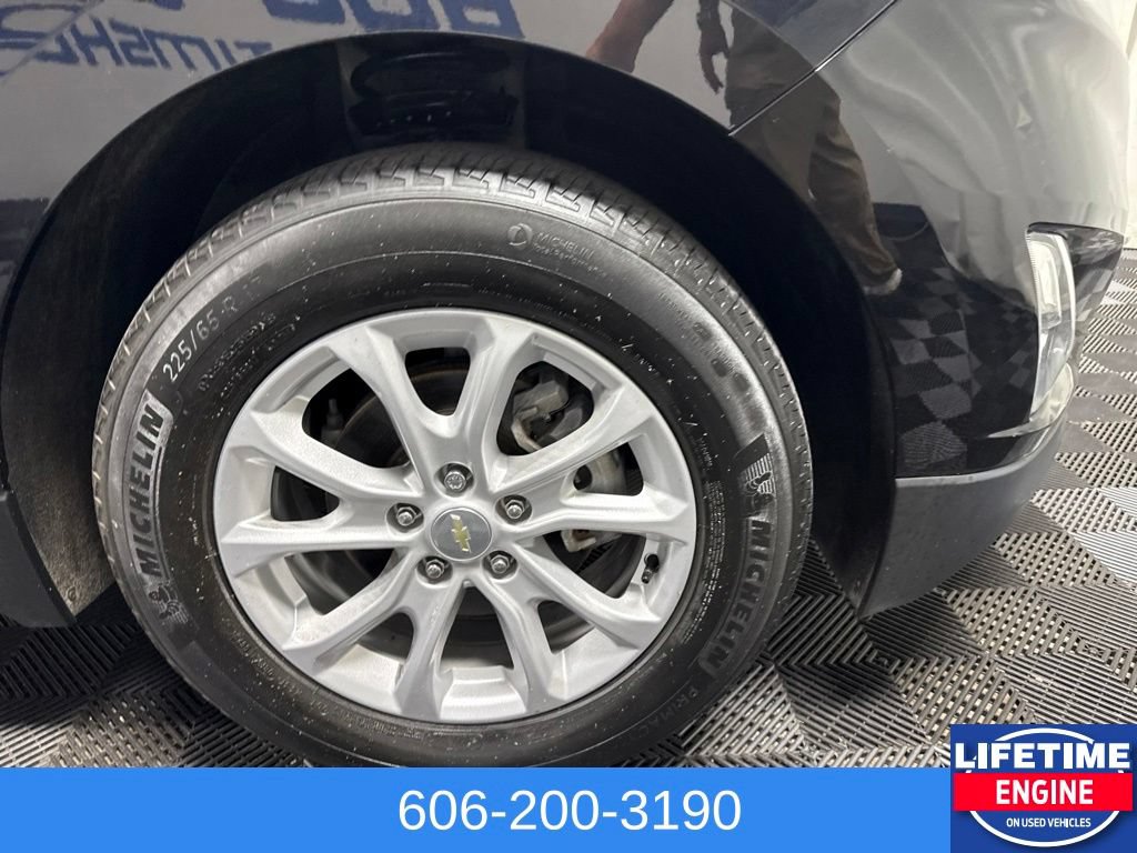 Used 2020 Chevrolet Equinox LT w/ Driver Convenience Package FWD image 6