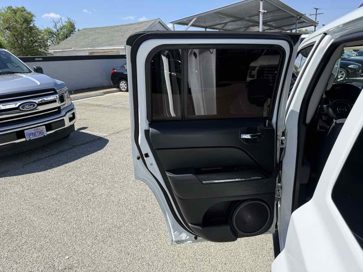 Used 2014 Jeep Patriot Limited FWD image 15