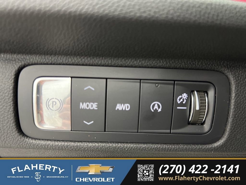 Used 2024 Chevrolet Traverse RS w/ LPO, Floor Liner Package AWD/4WD image 26