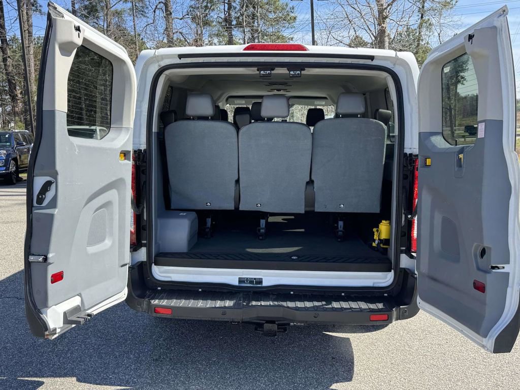 Used 2017 Ford Transit 150 XLT image 16