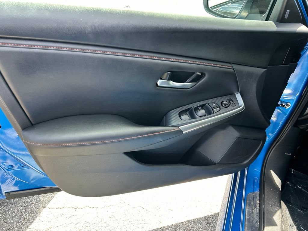 Certified 2024 Nissan Sentra SR FWD image 18