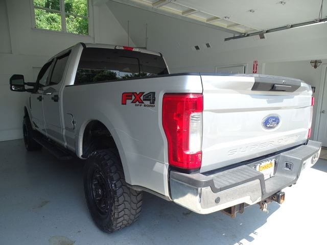 Used 2019 Ford F250 XLT w/ XLT Value Package AWD/4WD image 17