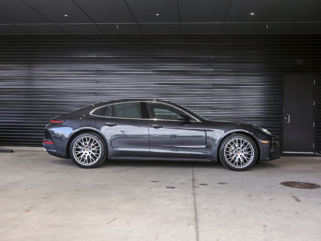 New 2026 Porsche Panamera RWD image 8