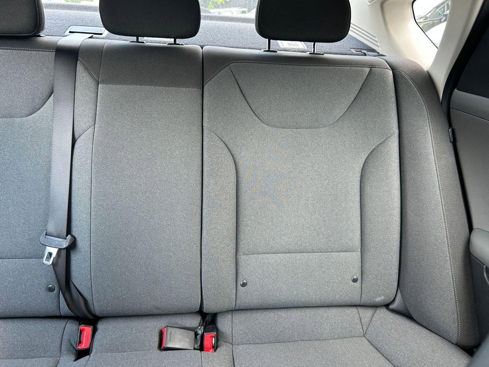 Used 2025 Kia K4 FWD image 32