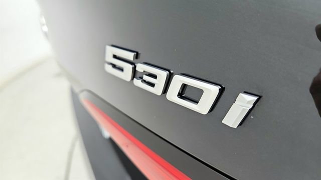 Used 2026 BMW 530i RWD image 17