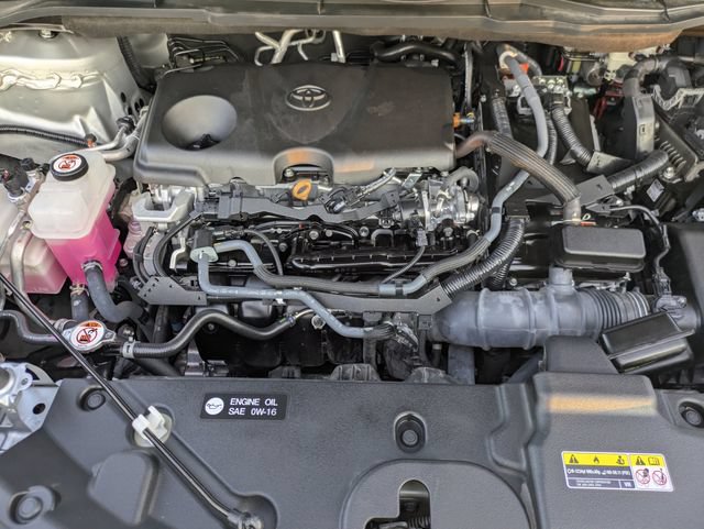 Used 2023 Toyota Sienna XLE FWD image 34