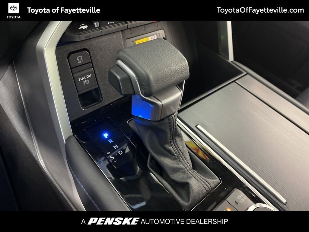 Used 2022 Toyota Tundra Platinum AWD/4WD image 33