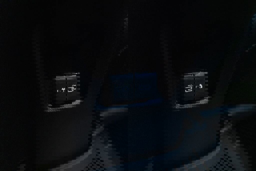 Certified 2022 Toyota RAV4 XLE Premium image 38