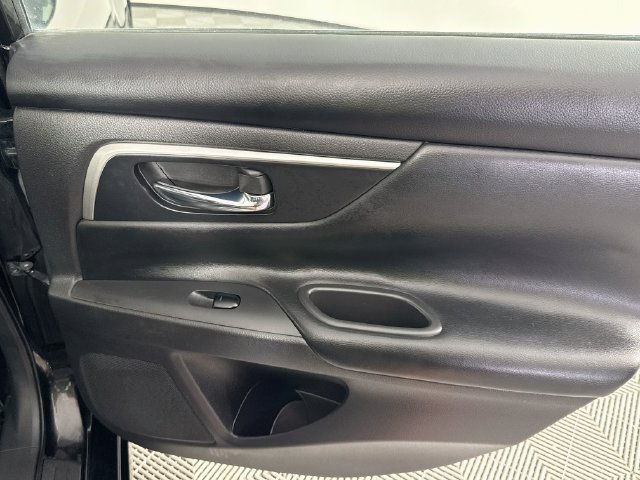 Used 2017 Nissan Altima 2.5 SL FWD image 24