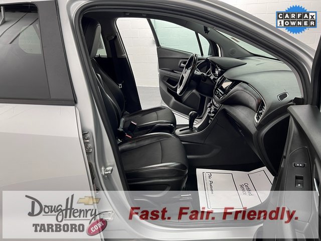 Used 2019 Chevrolet Trax LT w/ Redline Edition image 33