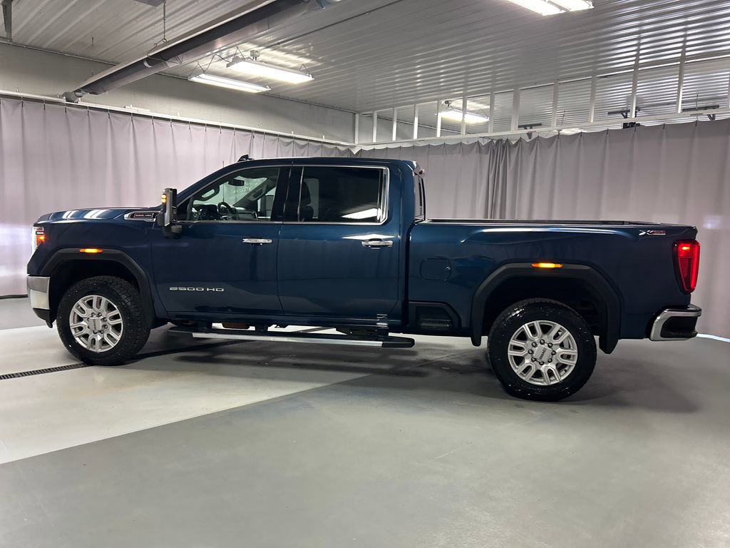 Used 2021 GMC Sierra 2500 SLT w/ SLT Premium Package AWD/4WD image 4
