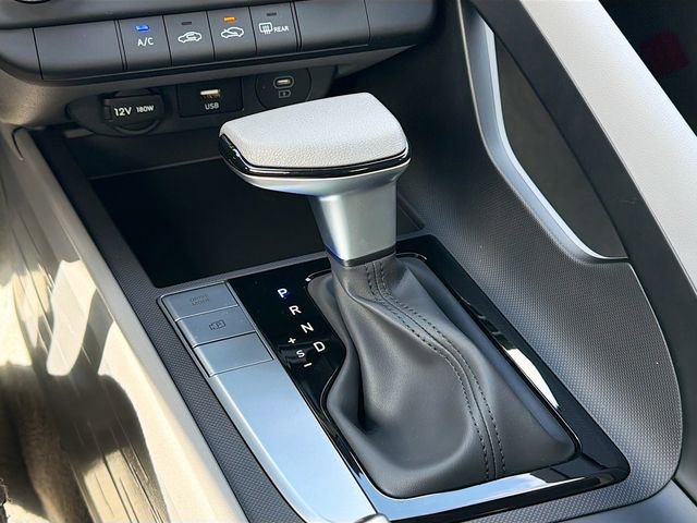 New 2026 Hyundai Elantra SE image 16