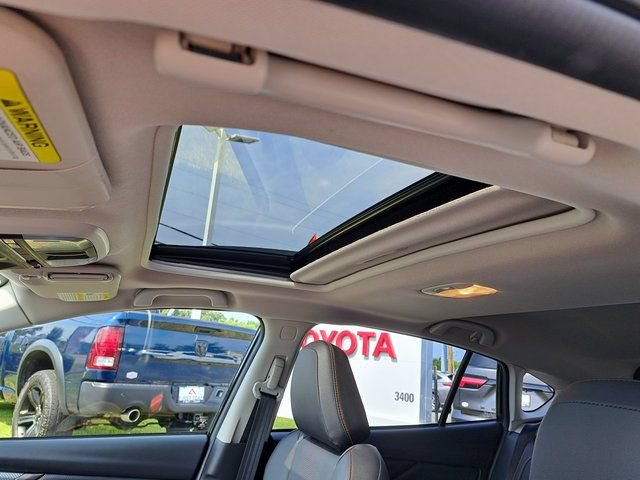 Used 2023 Subaru Crosstrek 2.5i Limited w/ Moonroof Package AWD/4WD image 36