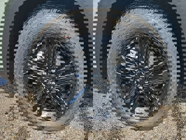 New 2026 Chevrolet Trax ACTIV w/ Sunroof Package image 30