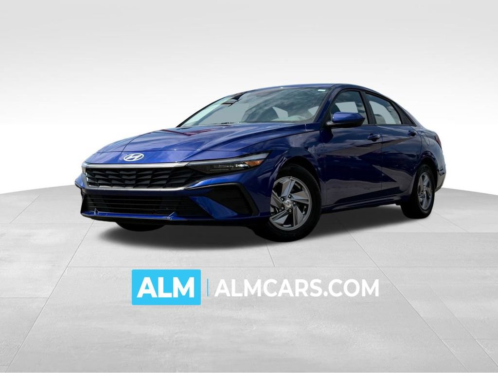 Used 2024 Hyundai Elantra SE