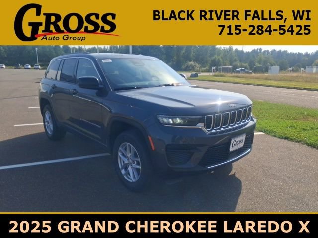 New 2025 Jeep Grand Cherokee Laredo X w/ Trailer Tow Package