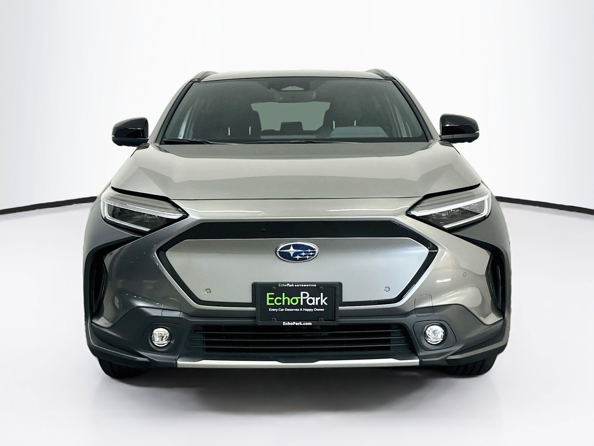 Used 2023 Subaru Solterra AWD image 2