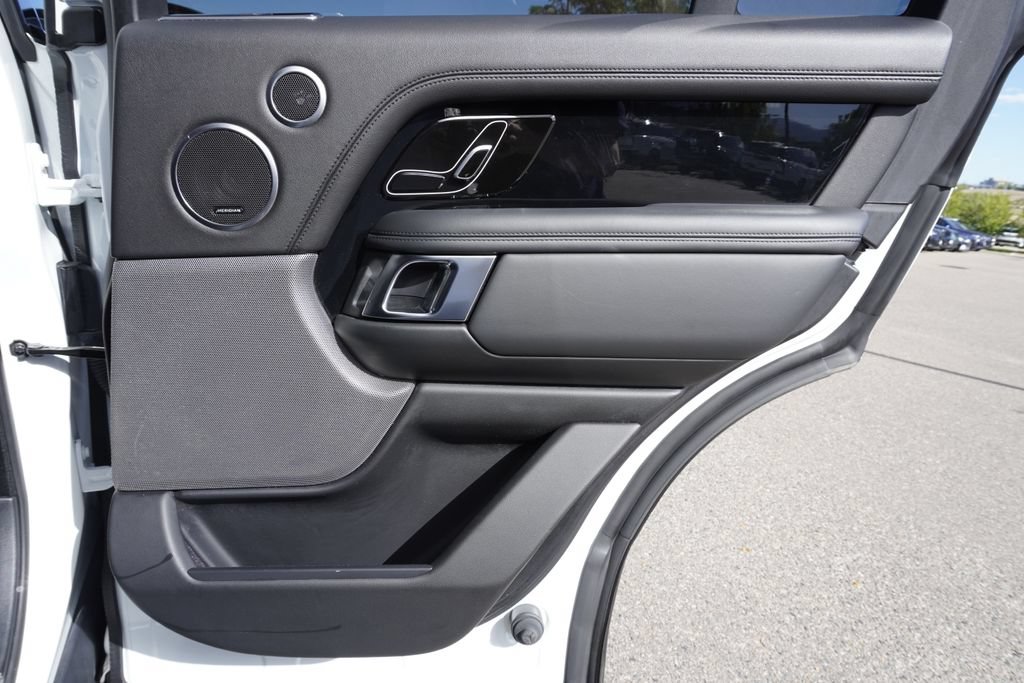 Used 2020 Land Rover Range Rover HSE AWD/4WD image 25