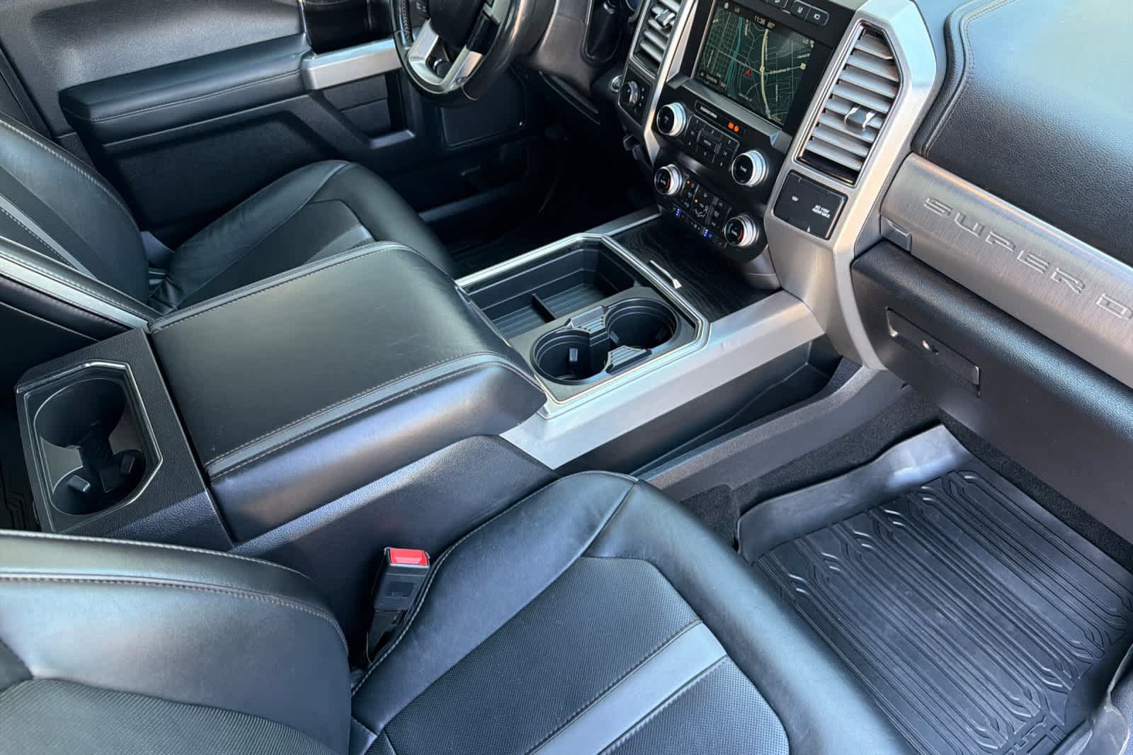 Used 2019 Ford F250 Platinum w/ Platinum Ultimate Package AWD/4WD image 15