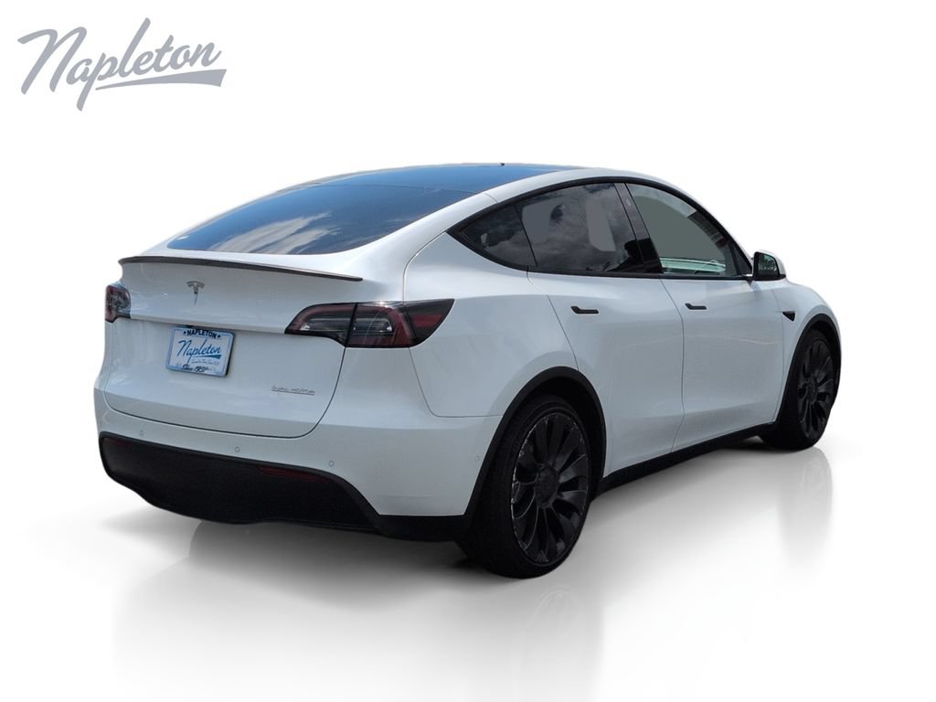 Used 2022 Tesla Model Y Performance AWD/4WD image 6