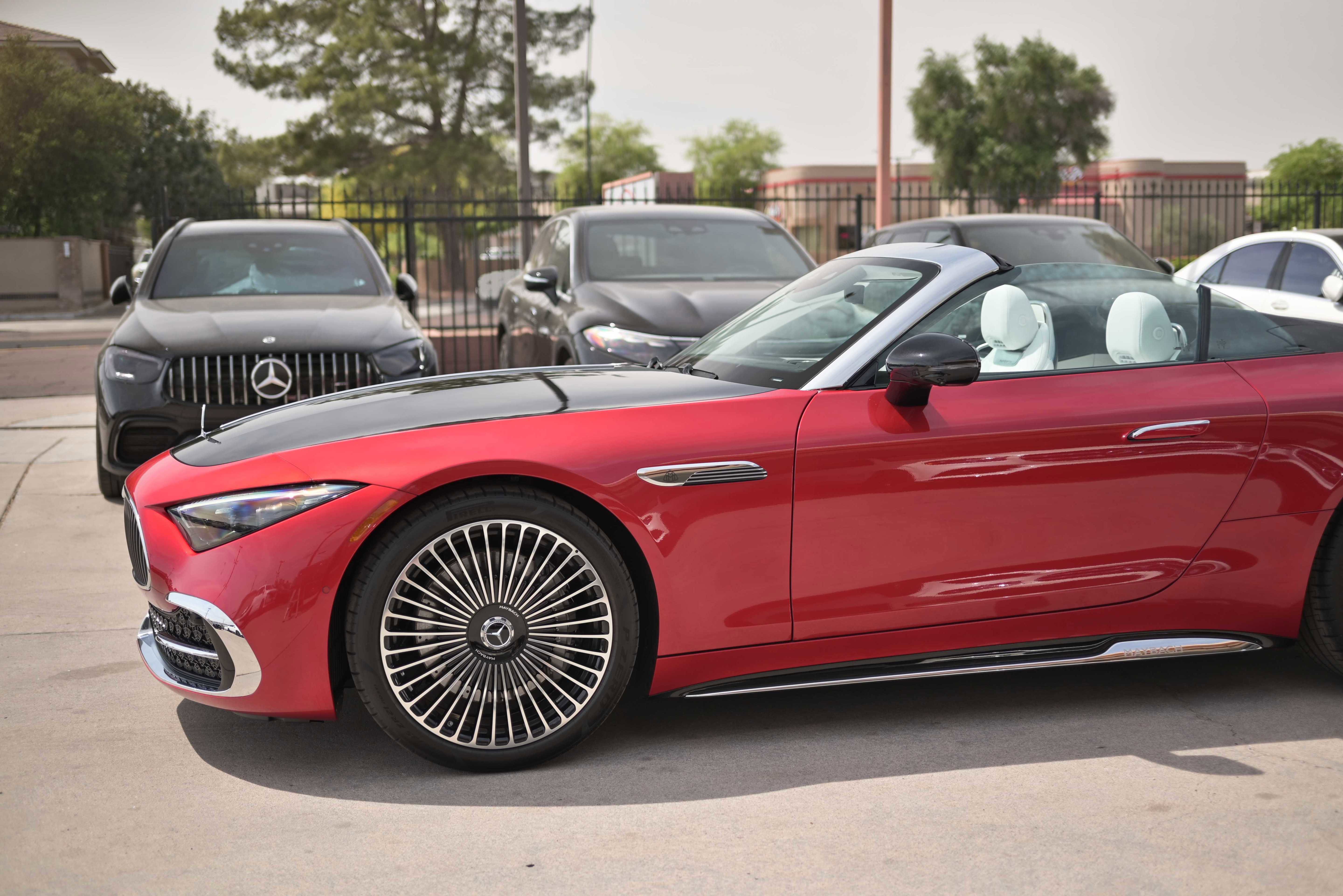 Used 2026 Mercedes-Benz Maybach SL 680 image 7