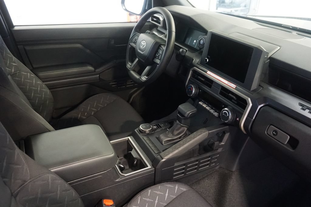 New 2026 Toyota Tacoma SR5 AWD/4WD image 25