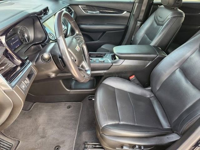 Used 2022 Cadillac XT6 Premium Luxury AWD/4WD image 12