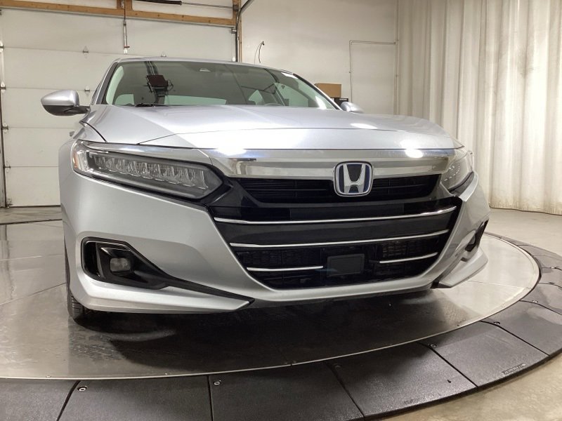 Used 2021 Honda Accord EX image 2