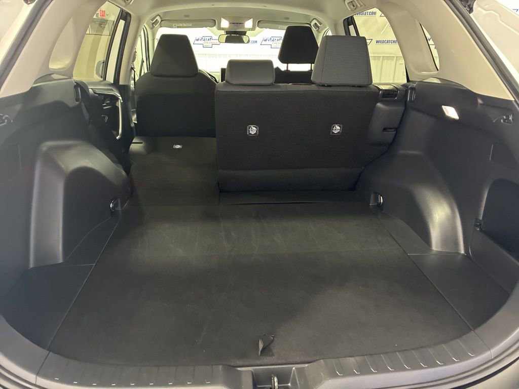 Used 2024 Toyota RAV4 LE image 32