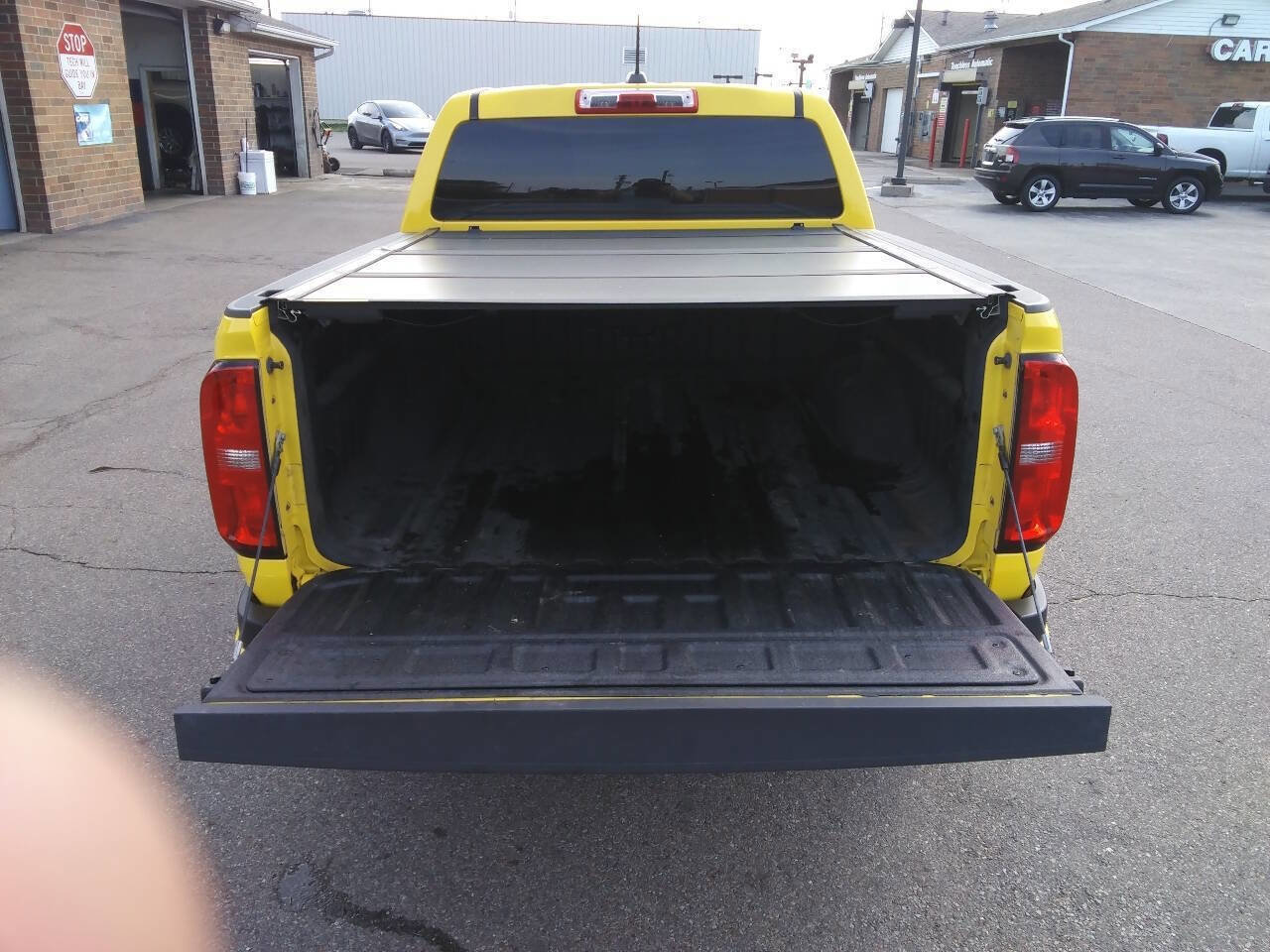 Used 2015 Chevrolet Colorado Z71 w/ Trail Boss Edition AWD/4WD image 7