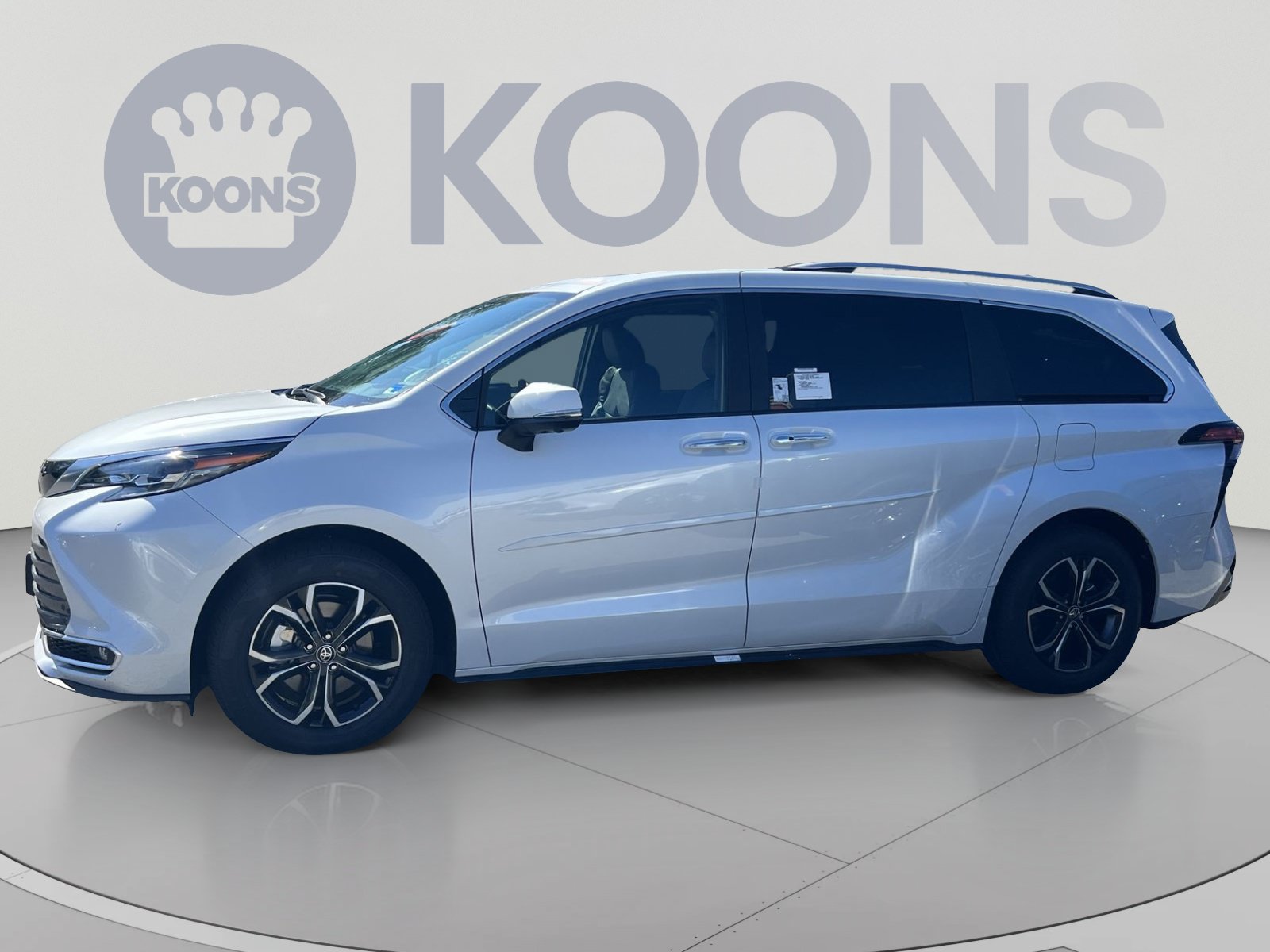 New 2026 Toyota Sienna Platinum AWD/4WD image 2