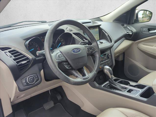 Used 2018 Ford Escape SEL FWD image 9