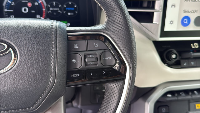 Used 2024 Toyota Tundra Capstone AWD/4WD image 21