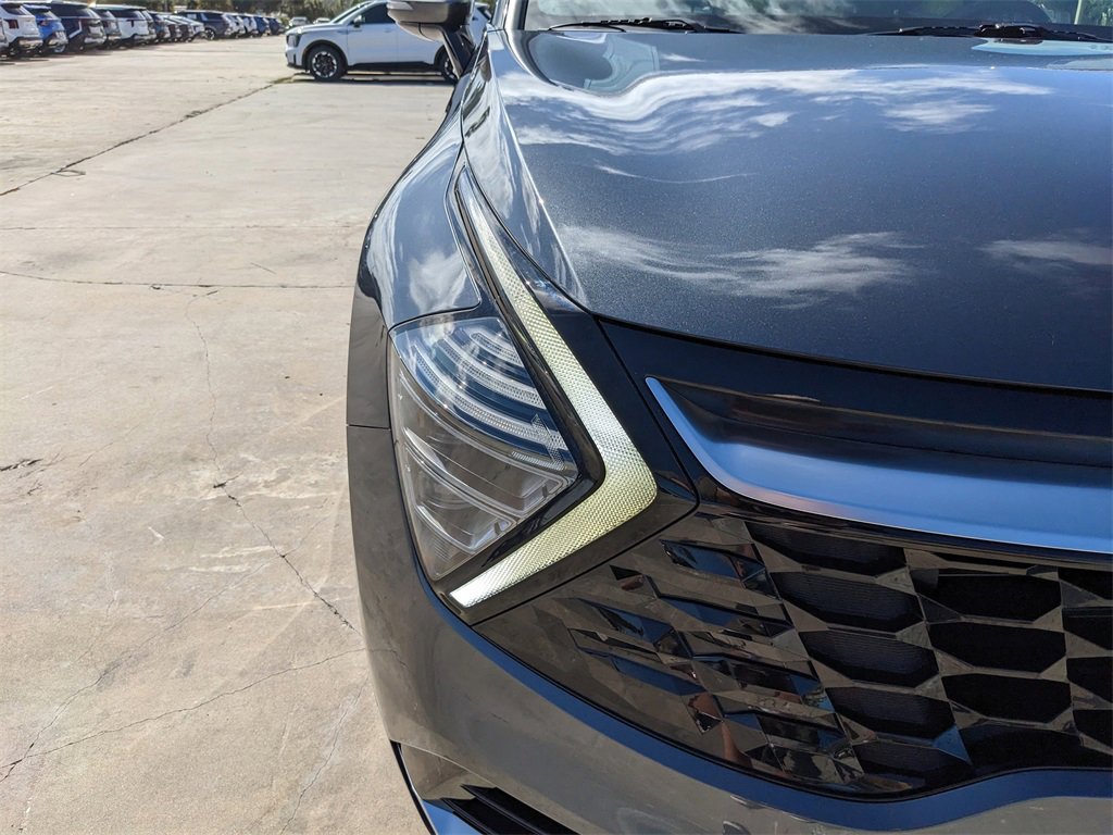 Certified 2024 Kia Sportage SX image 11