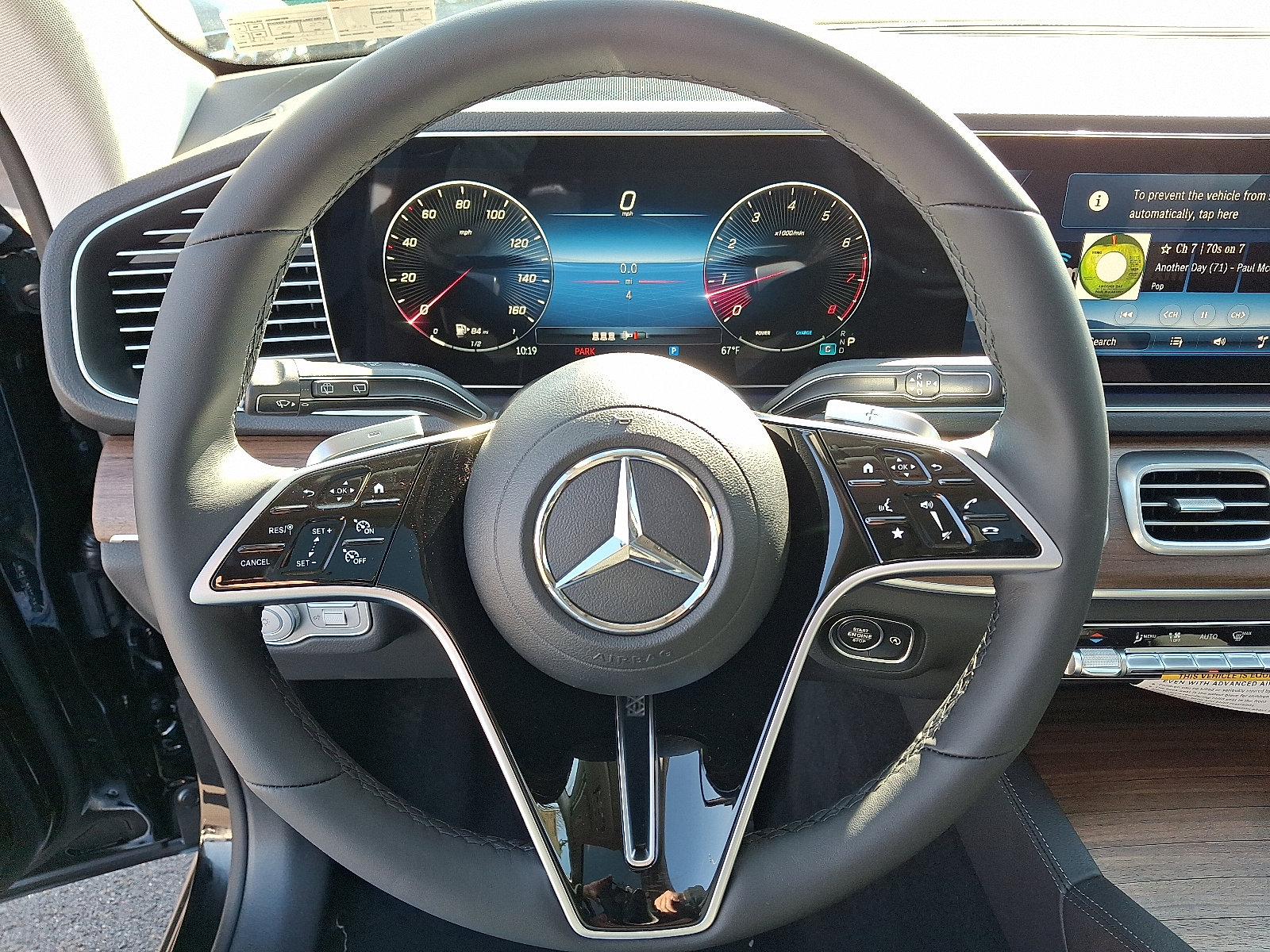 New 2026 Mercedes-Benz GLE 350 4MATIC image 17