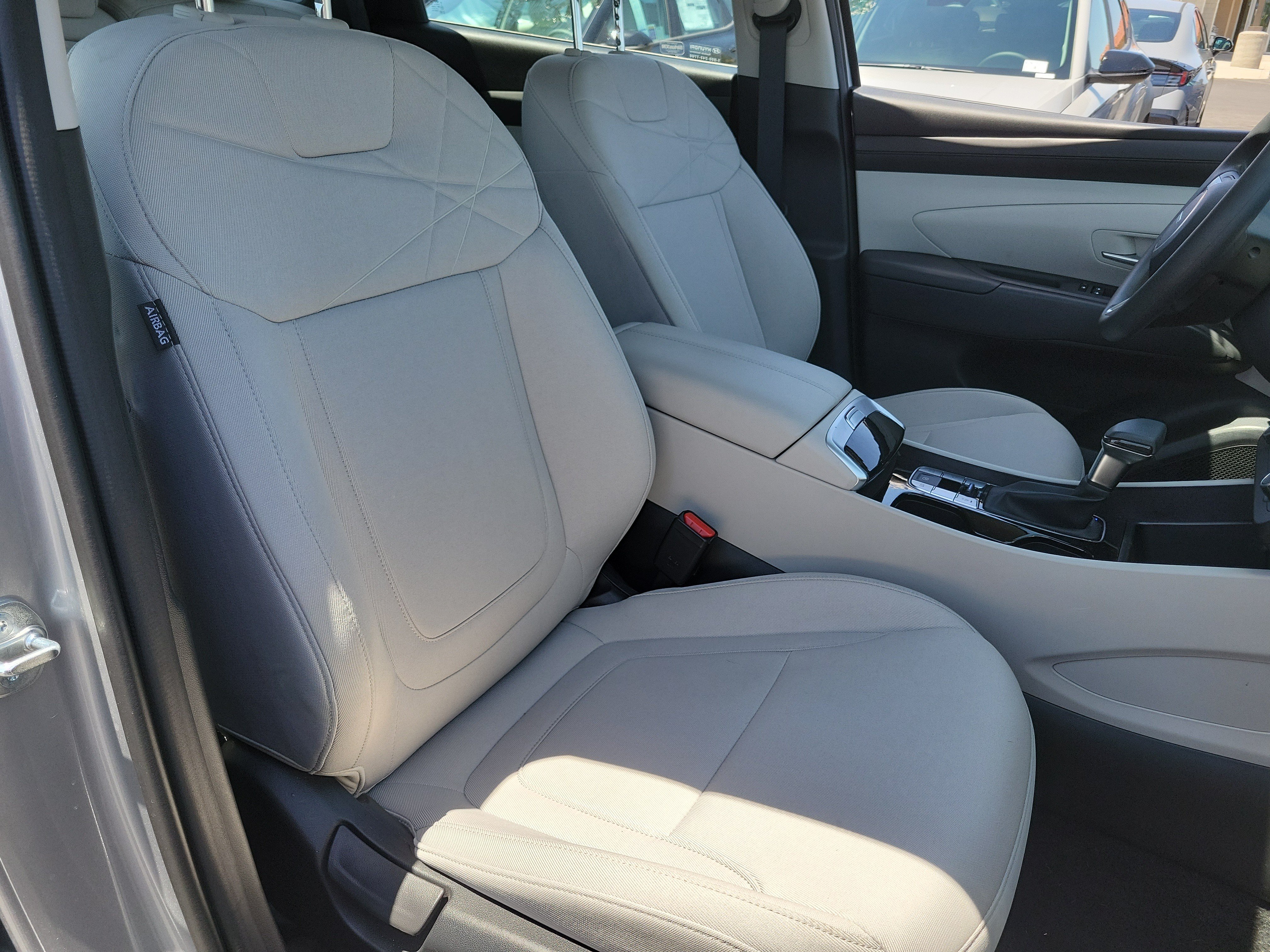 Certified 2025 Hyundai Tucson SE FWD image 23