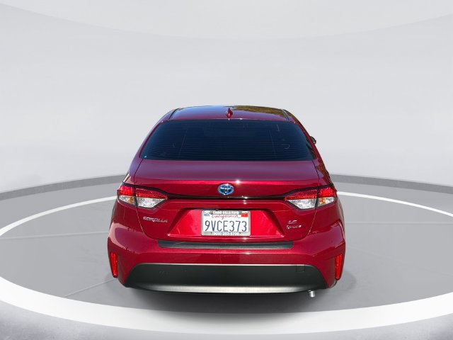 Used 2025 Toyota Corolla LE FWD image 5