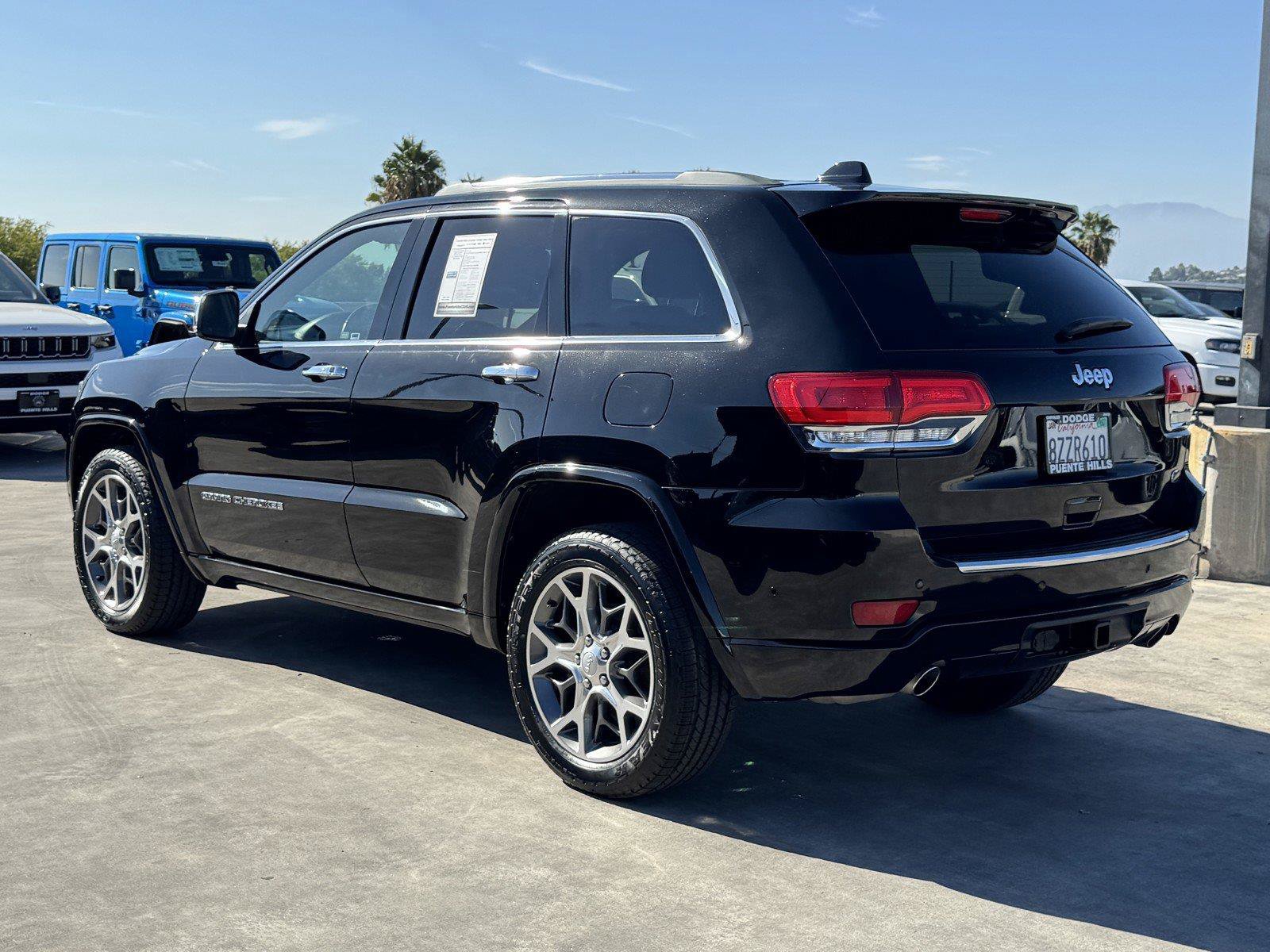 Used 2021 Jeep Grand Cherokee Overland w/ Trailer Tow Group IV RWD image 4