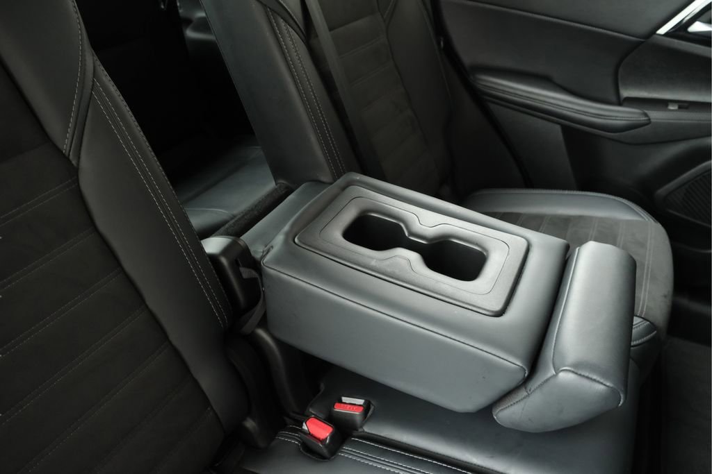 Used 2024 Mitsubishi Outlander SE AWD/4WD image 25