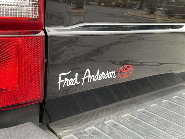 Used 2022 Ford F250 Lariat image 12