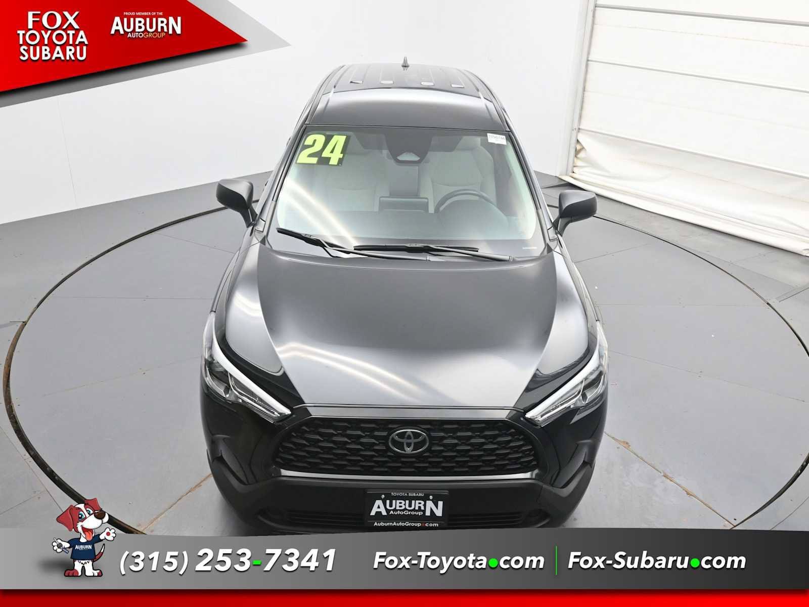 Used 2024 Toyota Corolla Cross L AWD/4WD image 32
