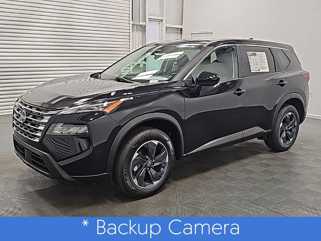 Used 2024 Nissan Rogue SV image 5