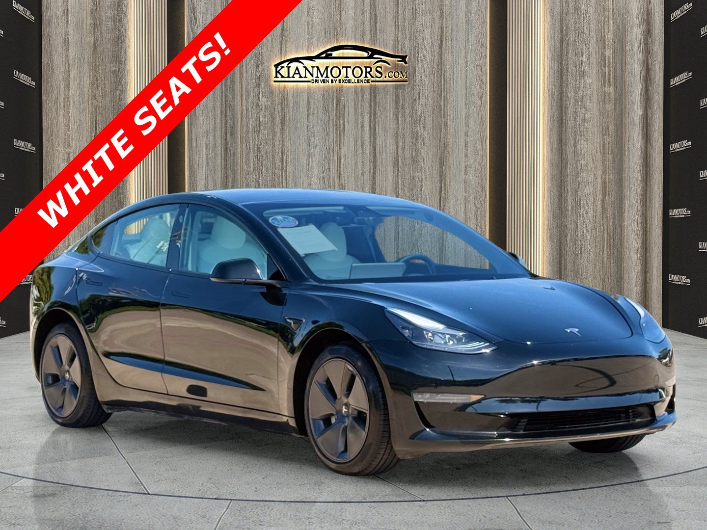 Used 2023 Tesla Model 3 Standard Range RWD image 1