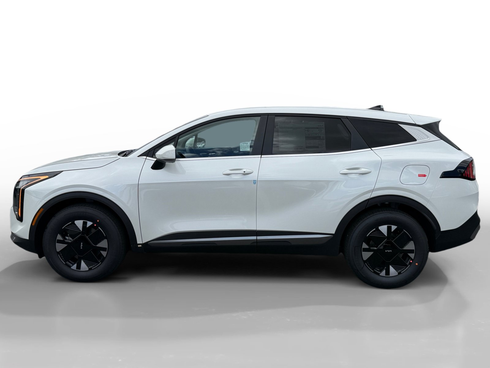 New 2026 Kia Sportage LX FWD image 2