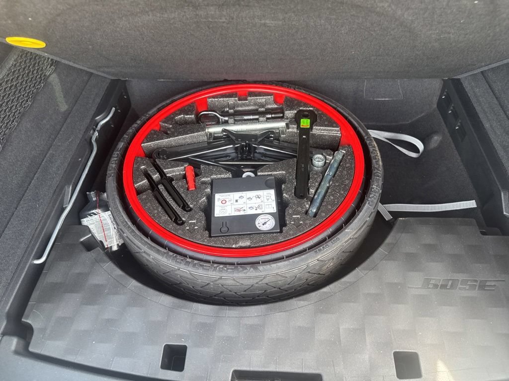 Used 2019 Porsche Cayenne S AWD/4WD image 18