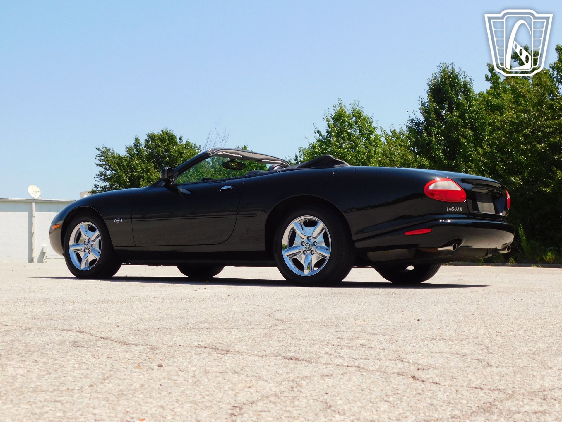 Used 1998 Jaguar XK8 Convertible image 14