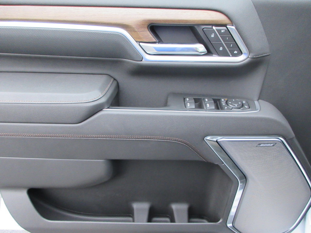 New 2026 Chevrolet Silverado 3500 High Country w/ High Country Premium Package AWD/4WD image 24