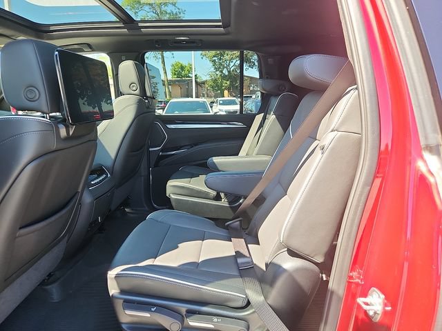Certified 2025 Cadillac Escalade ESV Premium Luxury w/ Touring Package AWD/4WD image 10