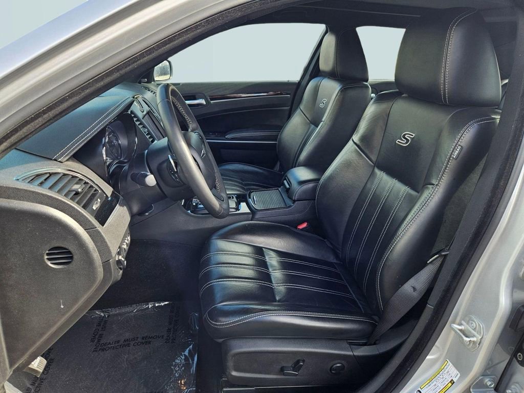 Used 2023 Chrysler 300 S image 22