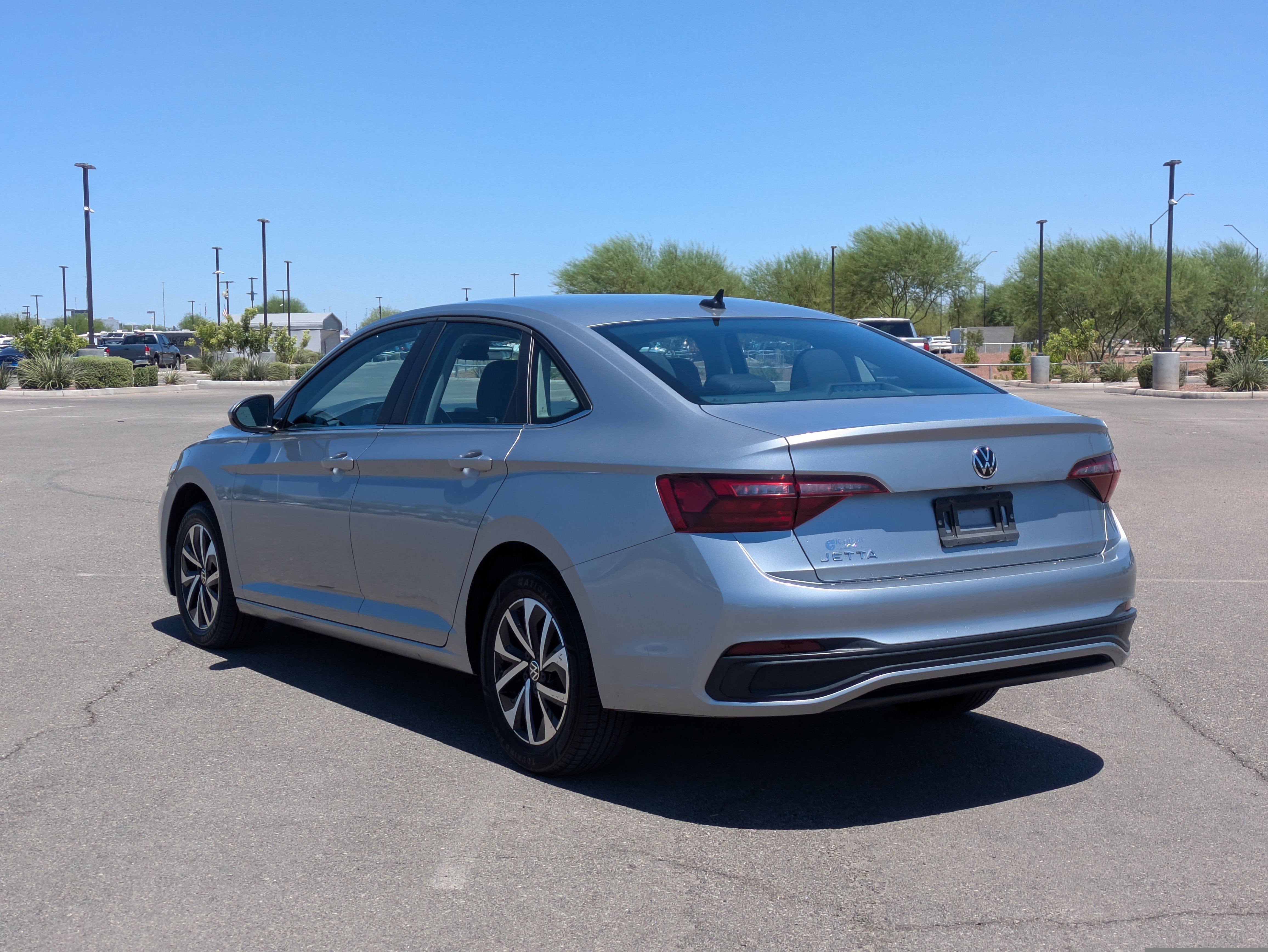 Used 2024 Volkswagen Jetta S FWD image 5
